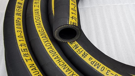 空壓機(jī)風(fēng)管廠.jpg 空壓機(jī)風(fēng)管廠.jpg