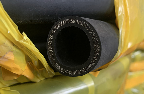 夾布膠管安裝方式.jpg 夾布膠管安裝方式.jpg